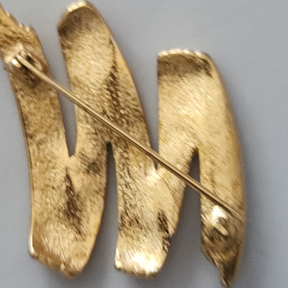 Brooch - Picture 8 of 8